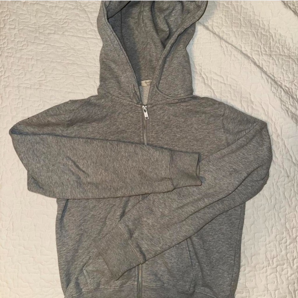 Brandy Melville Zip-Up Gray Sweater